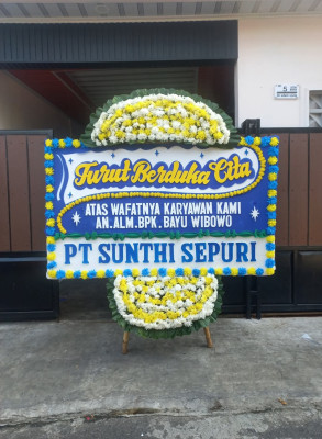 Papan Bunga Duka di Sanggau Ledo
