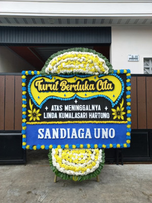 Papan Bunga Duka di Sanggau Ledo